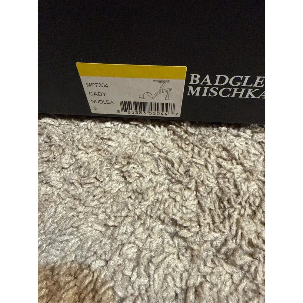 Badgley Mischka Cady Nudlea Ankle Strap Heels Sandals Pink Size 6 - Picture 4 of 7